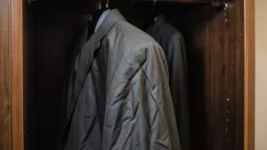 Ile kosztuje pranie garnituru